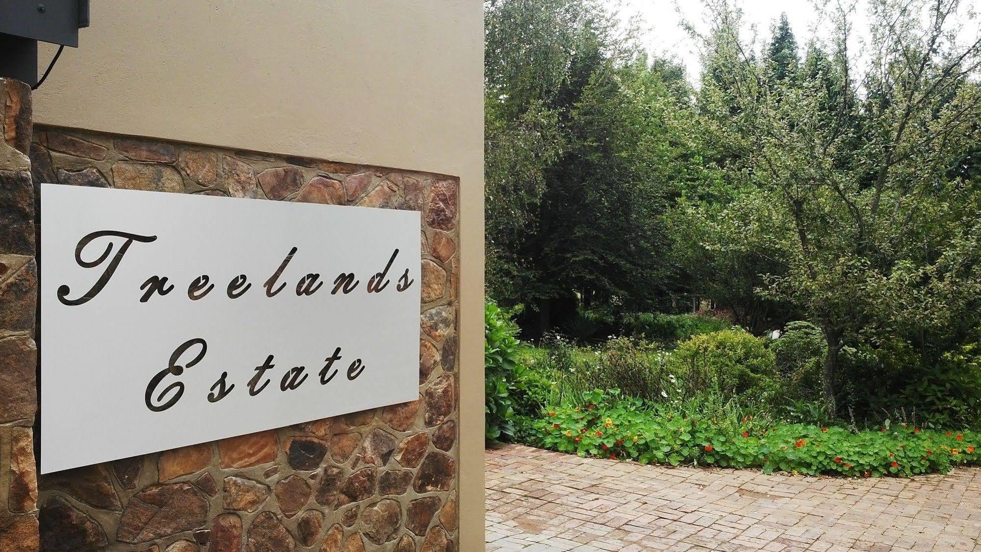 Treelands Estate ダルストロアーム エクステリア 写真